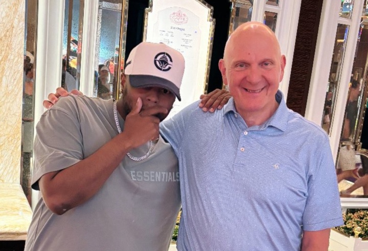 世俱杯下注网站-打起来~ 湖记紧密关注快船丑闻！船记怒喷：小丑！