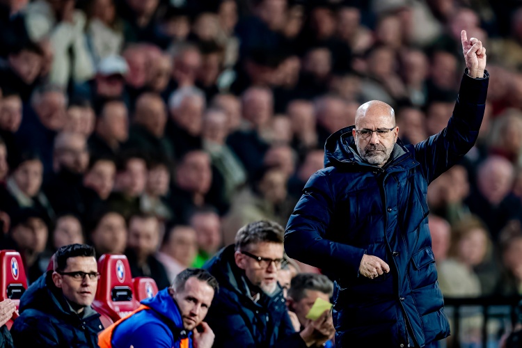 世俱杯下注网站-埃因霍温主帅：拜仁19场进72球足以说明实力 我们会全力以赴争胜