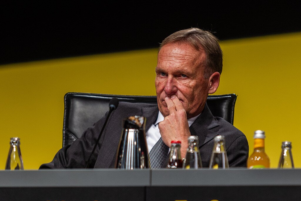 世俱杯下注-瓦茨克：欧足联应引入财务违规扣分规则和工资帽，仅罚钱根本没用